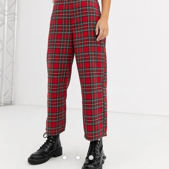 ASOS DESIGN Petite straight leg pants in red plaid - Picture 3 of 5